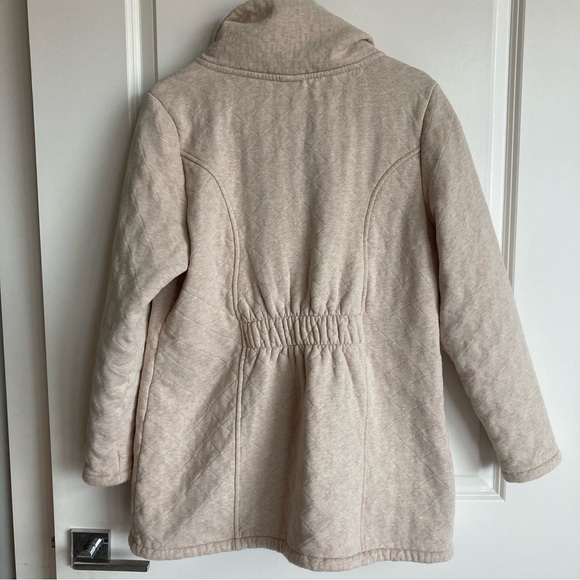 The North Face Quilted Jacket - Picture 6 of 6